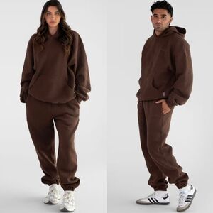 Comfrt Brown Unisex Minimalist Two Piece  Hoodie Swearpants Set